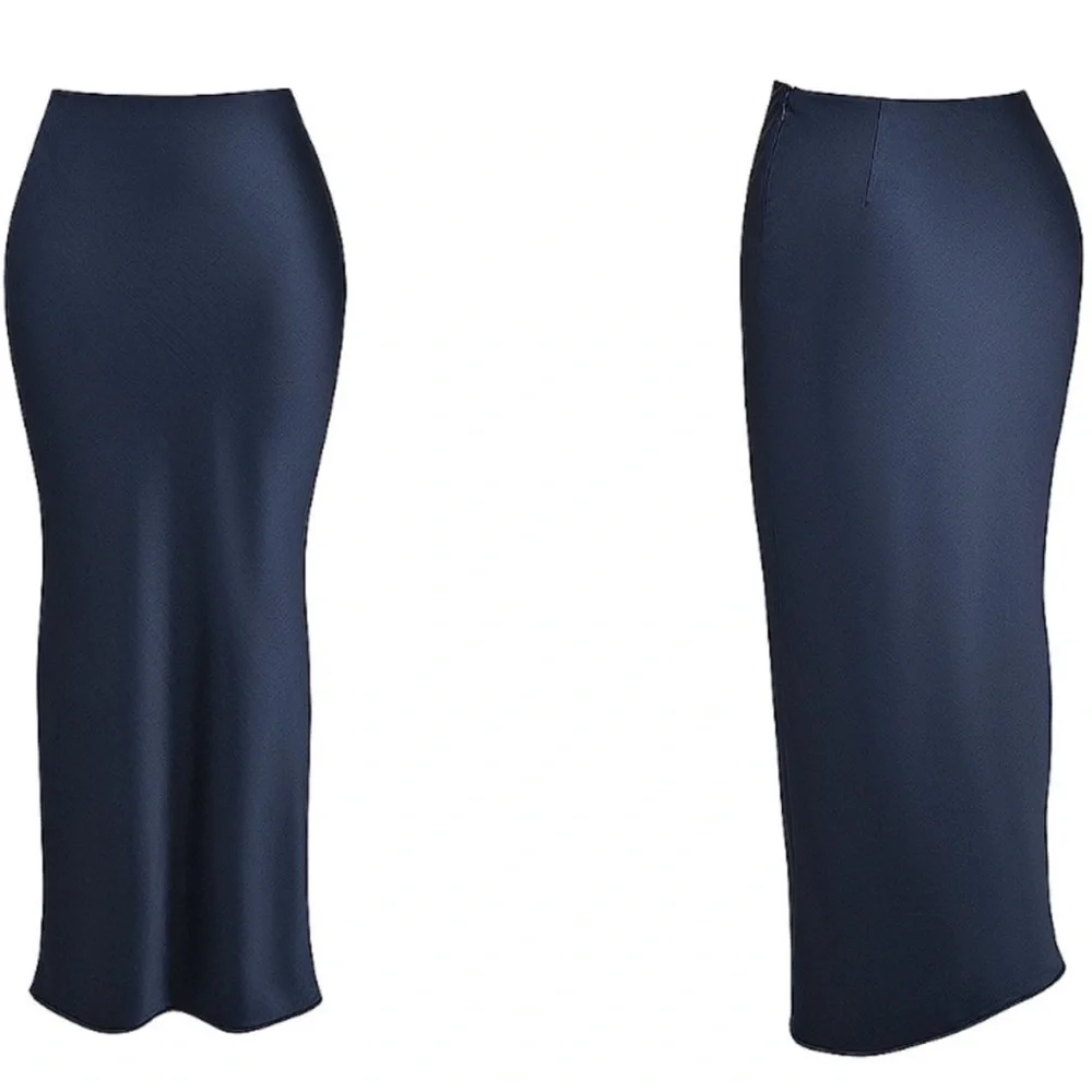 HOUSE OF CB 'Charlene' Navy‎ Satin Bias Cut Maxi Skirt NWOT Size XS